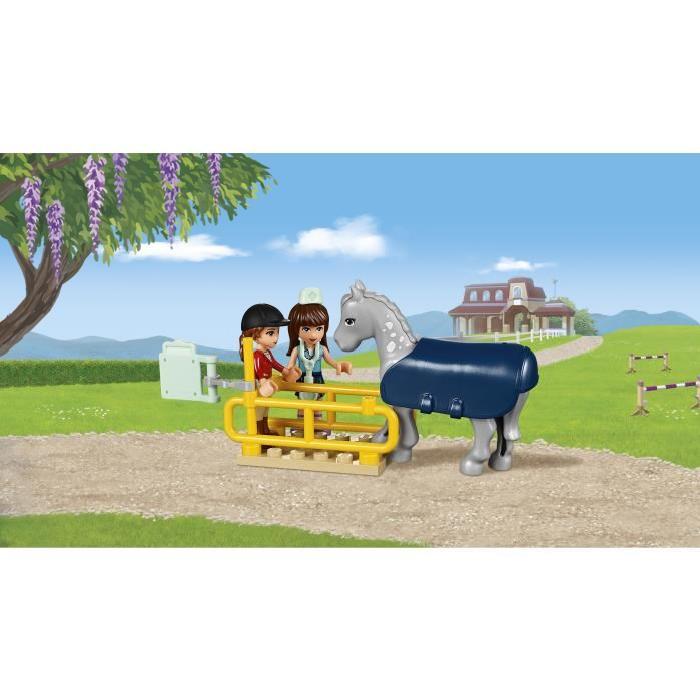 LEGO Friends 41125 La Remorque a Chevaux du Vétérinaire