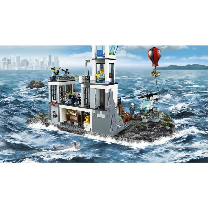 LEGO City 60130 La Prison en haute Mer