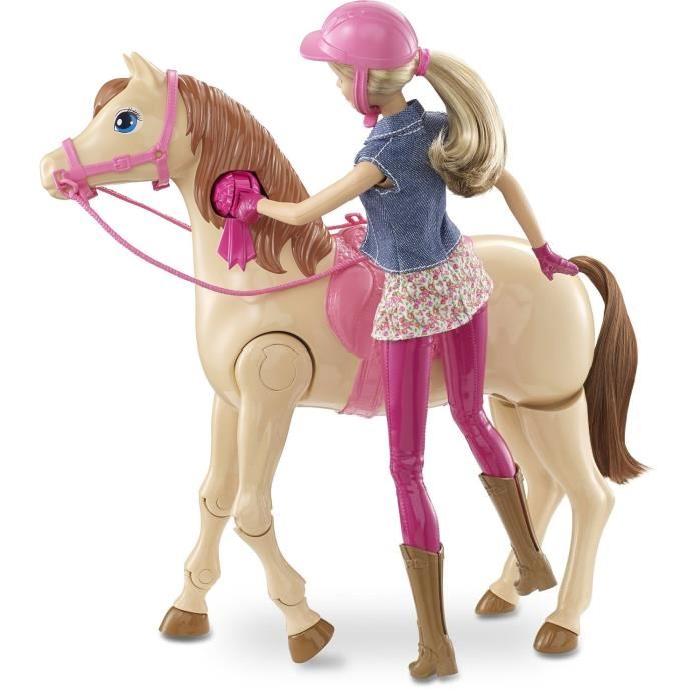 BARBIE, Hop a Cheval !