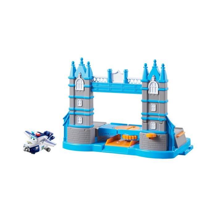 SUPER WINGS Tower Bridge Aire de Jeux - Avec la figurine Paul