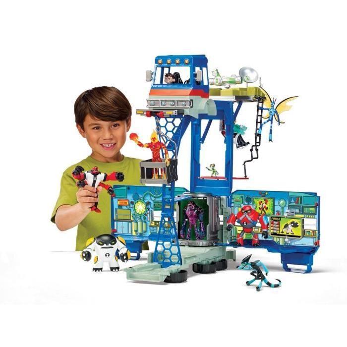 BEN10 Van transformable aire de jeu (3 en 1)