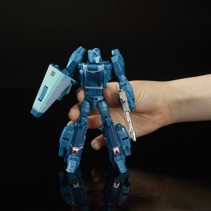 TRANSFORMERS Generation Deluxe Blurr 15cm