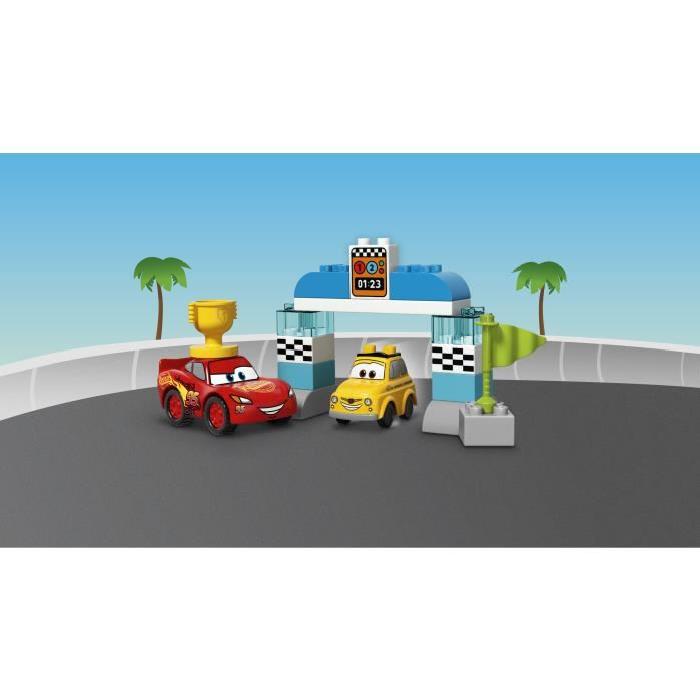 LEGO DUPLO Cars 3 10857 La Course de la Piston Cup