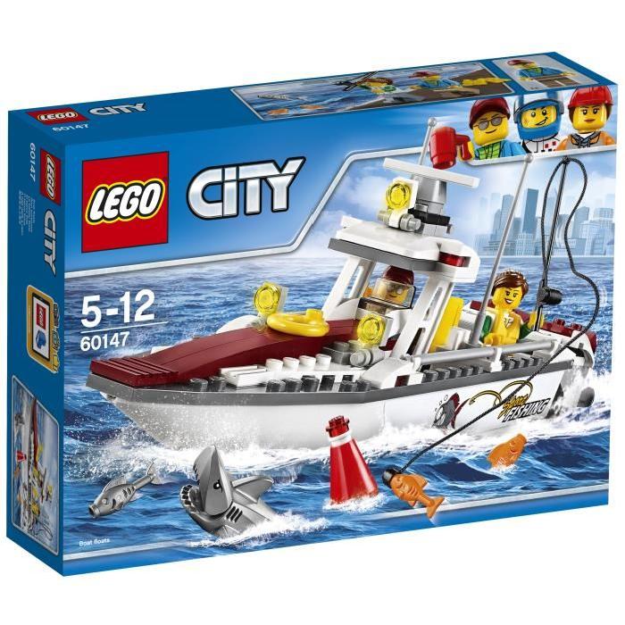 LEGO City 60147 Le Bateau de Peche