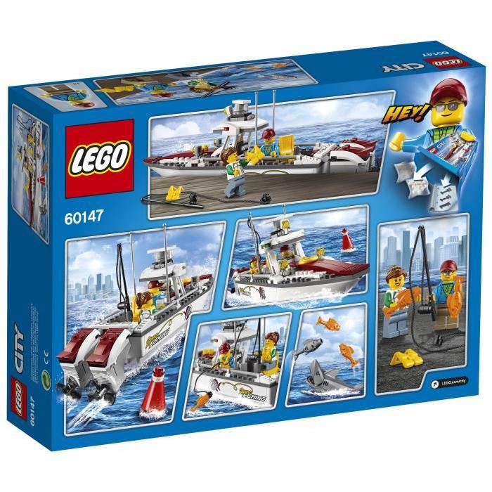 LEGO City 60147 Le Bateau de Peche