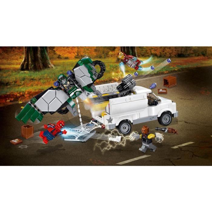 LEGO Super Heroes Marvel 76083 L'Attaque aérienne de Vautour